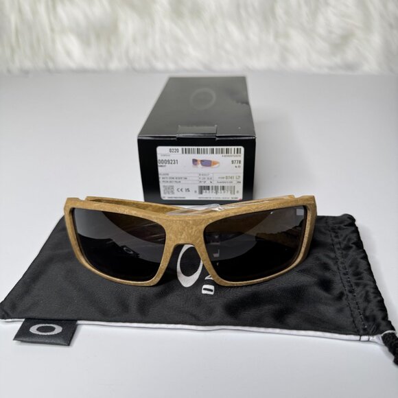 Oakley Men’s OO9231-1761 Heliostat Introspect Sunglasses - Picture 8 of 9